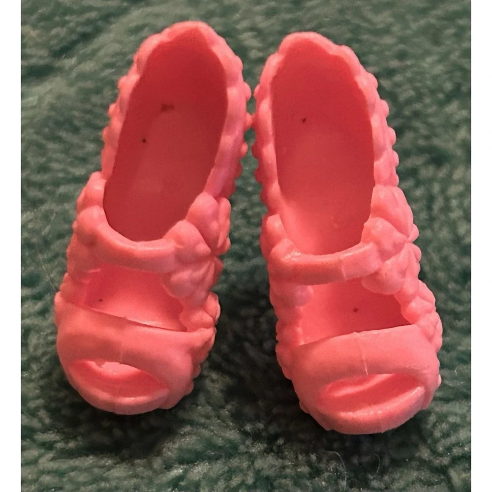 Barbie Doll Shoes Pink Scalloped Floral Spike High Heels Studs Fashionistas #704